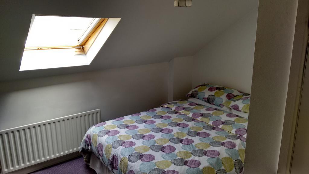 Fairman House Backpackers Bed and Breakfast Londonderry Δωμάτιο φωτογραφία