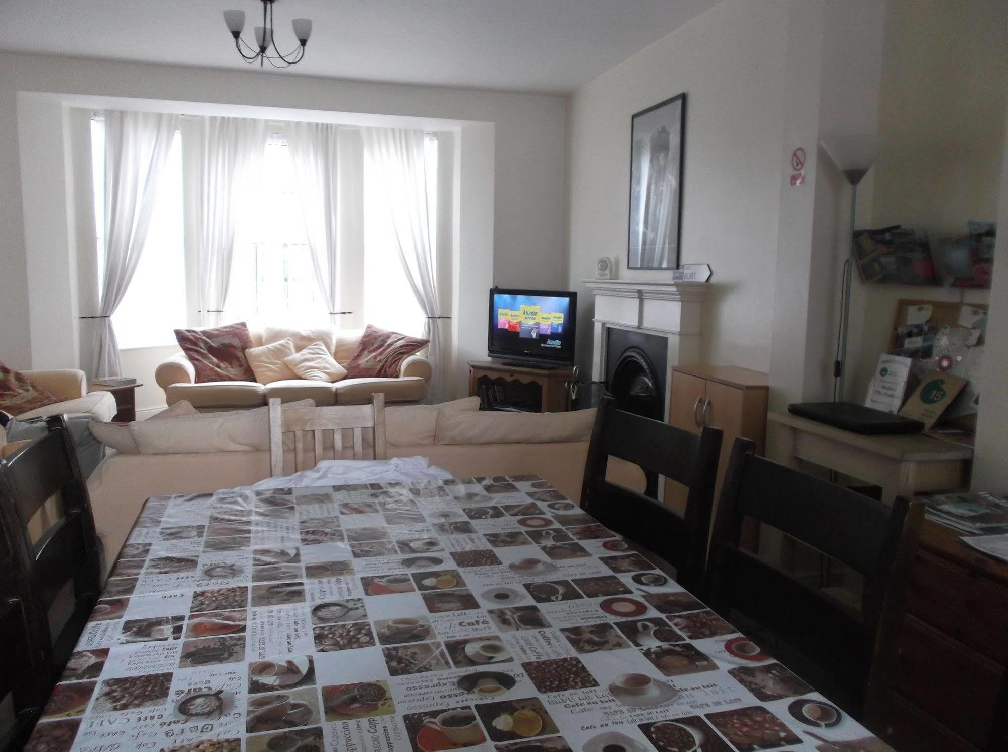Fairman House Backpackers Bed and Breakfast Londonderry Εξωτερικό φωτογραφία
